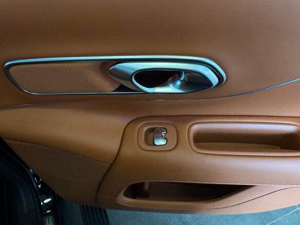 2025 GAC Trumpchi S9, чёрный - вид 25