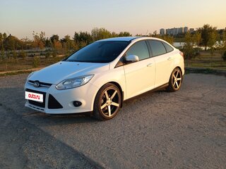 2014 Ford Focus III, белый, 910000 рублей, вид 1