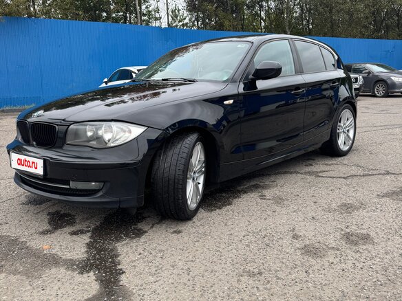 2011 BMW 1 серии 118i I (E81/E82/E87/E88) Рестайлинг, чёрный - вид 4