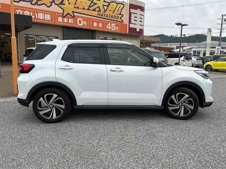 Toyota Raize I