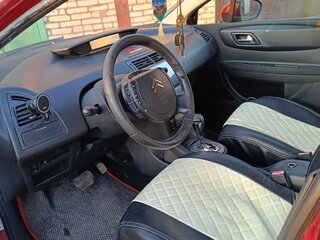 2010 Citroen C4 I Рестайлинг, красный, 550000 рублей, вид 4
