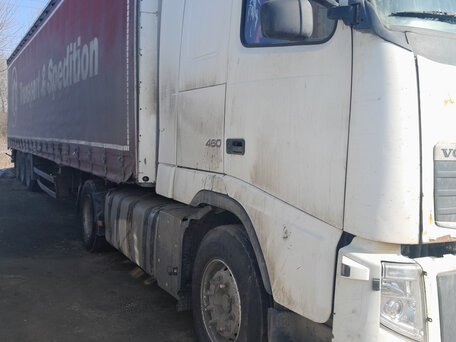 2013 Volvo FH, белый, 3500000 рублей, вид 2