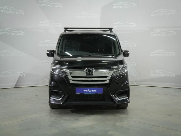 2018 Honda Stepwgn Spada V Рестайлинг, чёрный, 2350000 рублей - вид 2