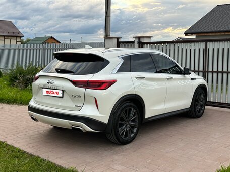 2019 Infiniti QX50 II, белый, 2850000 рублей, вид 1
