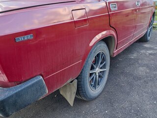 1997 Lada (ВАЗ) 2105, пурпурный, 120000 рублей, вид 5
