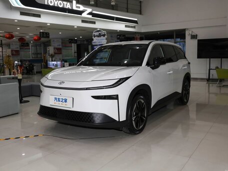 2026 Toyota bZ3X 58.3 kWh, белый, 2690000 рублей, вид 1
