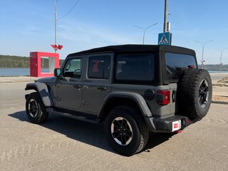 2020 Jeep Wrangler IV (JL), серый, 4550000 рублей, вид 3