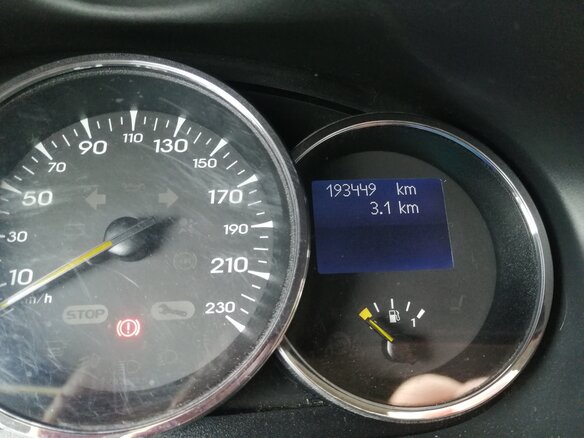 2011 Renault Megane III, серый, 560000 рублей - вид 12