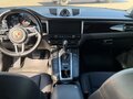 2020 Porsche Macan I Рестайлинг, синий, 4250000 рублей - вид 9