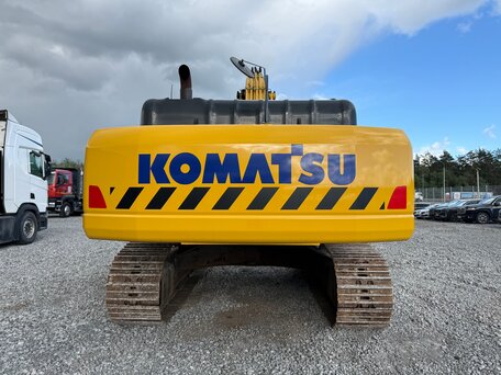 2017 Komatsu PC300, жёлтый, 8000000 рублей, вид 3