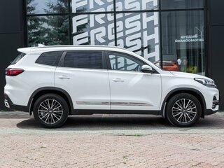 2023 Chery Tiggo 8 I Рестайлинг, белый, 1779000 рублей, вид 5