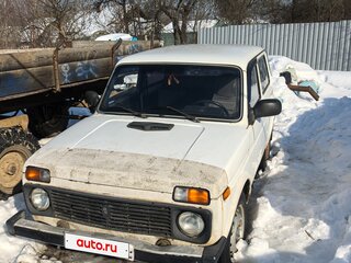 2002 Lada (ВАЗ) 2121 (4x4) I Рестайлинг, белый, 230000 рублей, вид 3