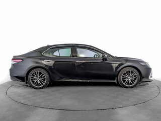 2023 Toyota Camry VIII (XV70) Рестайлинг, чёрный, 4115000 рублей, вид 4
