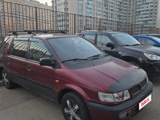 1994 Mitsubishi Space Wagon II, пурпурный, 105000 рублей, вид 2