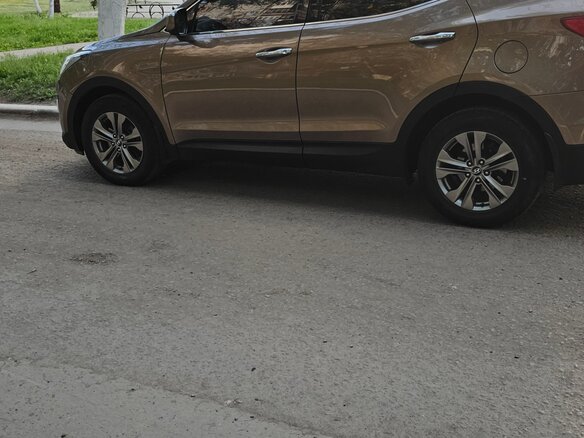 2015 Hyundai Santa Fe III Рестайлинг, коричневый, 1870000 рублей - вид 4