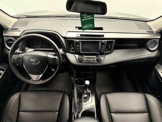 2017 Toyota RAV4 IV (XA40) Рестайлинг, коричневый, 2350000 рублей, вид 4