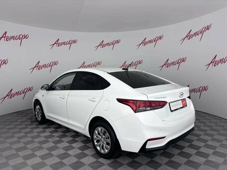 2018 Hyundai Solaris II, белый, 1139000 рублей, вид 3