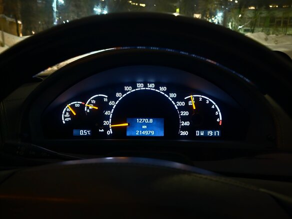 2000 Mercedes-Benz S-Класс 600 Long IV (W220), чёрный, 650000 рублей - вид 10