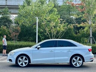 2019 Audi A3 III (8V) Рестайлинг, белый, 1370777 рублей, вид 4