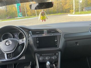 2019 Volkswagen Tiguan II, белый, 2250000 рублей, вид 5