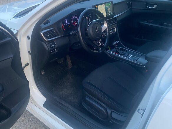 2019 Kia Optima IV Рестайлинг, белый, 1290000 рублей - вид 8