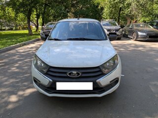 2018 Lada (ВАЗ) Granta I Рестайлинг, белый, 700000 рублей, вид 1