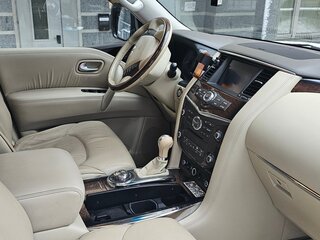 2013 Infiniti QX80 I, белый, 2050000 рублей, вид 2