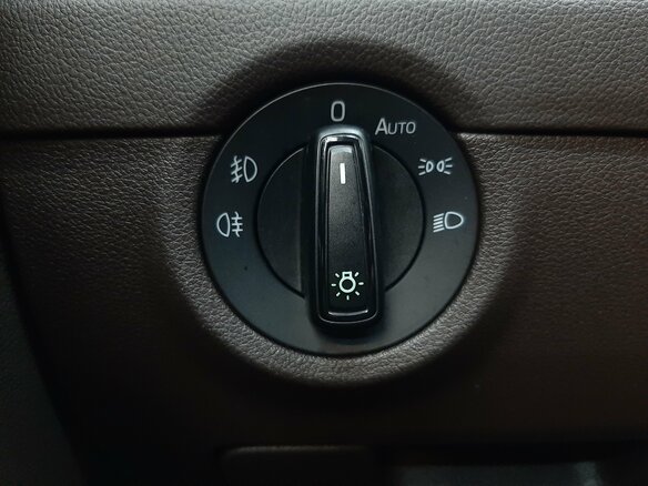2016 Skoda Octavia Scout III (A7), серый - вид 19