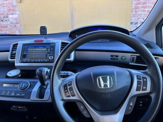 2012 Honda Freed Spike I Рестайлинг, серебристый, 1070000 рублей, вид 5
