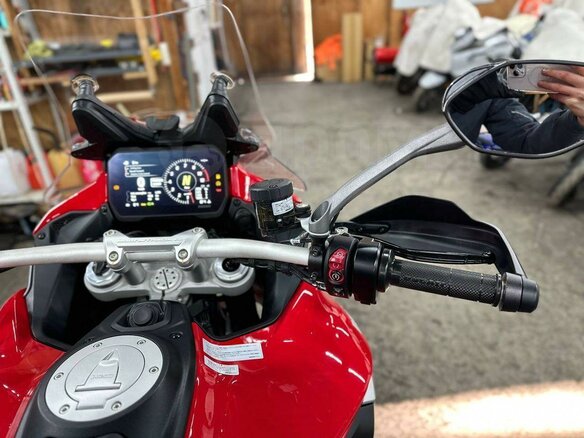 2021 Ducati Multistrada V4, красный, 2140000 рублей - вид 25