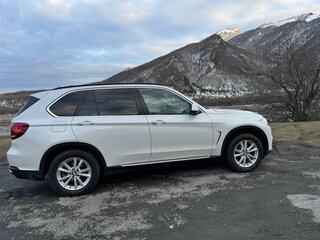 2016 BMW X5 25d III (F15), белый, 2950000 рублей, вид 3