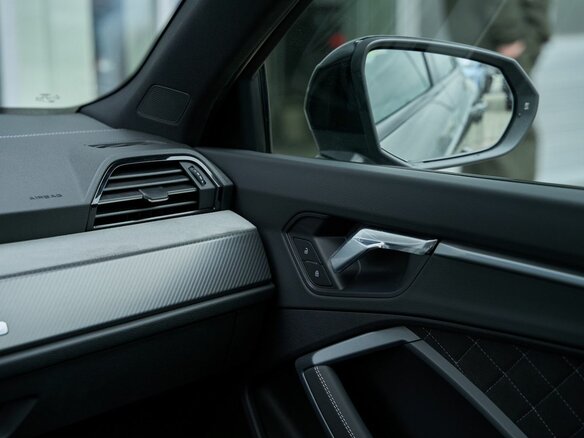 2025 Audi Q3 45 TFSI II (F3), серый, 4749900 рублей - вид 13