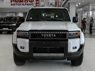2025 Toyota Land Cruiser Prado 250 Series, белый, 10800000 рублей, вид 2