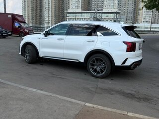 2020 Kia Sorento IV, белый, 3249999 рублей, вид 4