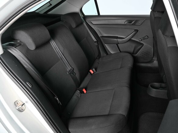 2016 Skoda Rapid I, серебристый, 1129000 рублей - вид 6