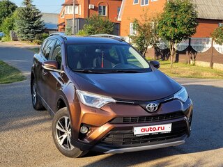 2016 Toyota RAV4 IV (XA40) Рестайлинг, коричневый, 1880000 рублей, вид 1