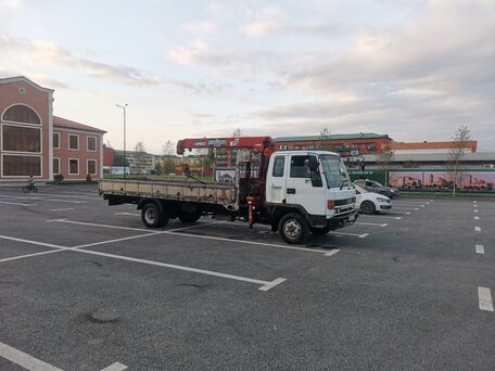 1989 Isuzu Forward (F-Series), белый, 1600000 рублей, вид 1