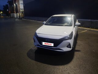 2021 Hyundai Solaris II Рестайлинг, белый, 1200000 рублей, вид 2