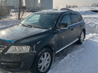 2005 Volkswagen Touareg I, чёрный, 1500000 рублей, вид 2