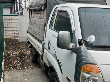 2008 Kia Bongo, белый, 850000 рублей, вид 2