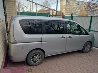 2016 Nissan Serena IV (C26), серый, 1550000 рублей, вид 2