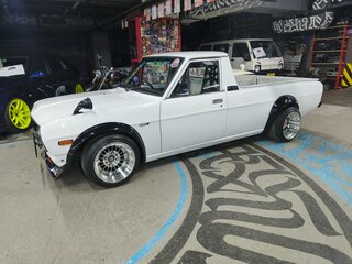 1988 Nissan Sunny N13, белый, 2900000 рублей, вид 1