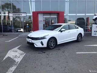 2020 Kia K5 III, белый, 1900000 рублей, вид 1