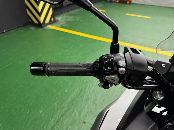 2017 Honda NC 750X, белый, 875000 рублей - вид 12