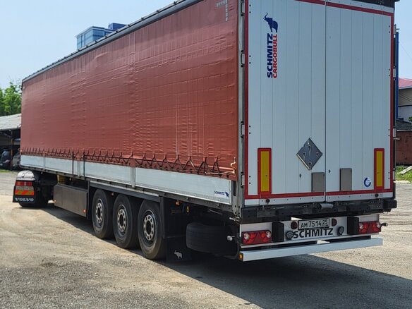 2017 Schmitz Cargobull 9084, красный - вид 16