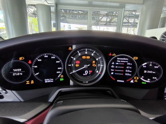 2020 Porsche 911 Carrera 4S VIII (992), серый, 13300000 рублей - вид 21