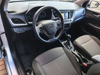 2018 Hyundai Solaris II, серебристый, 1199000 рублей, вид 5