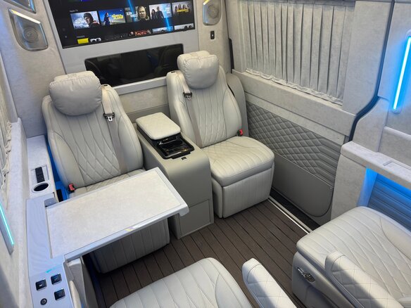 2026 Mercedes-Benz Sprinter, чёрный, 29990000 рублей - вид 22