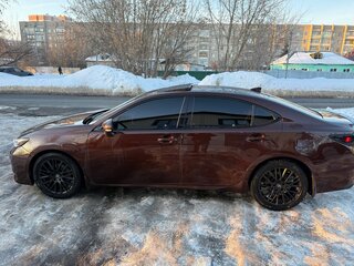 2017 Lexus ES 250 VI Рестайлинг, коричневый, 3150000 рублей, вид 4