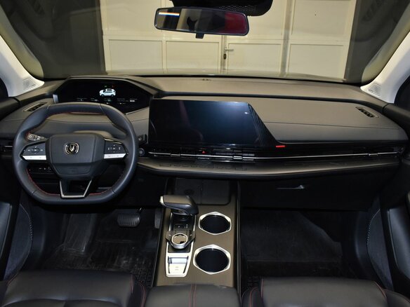 2023 Changan CS55 Plus II, серый, 1697000 рублей - вид 17